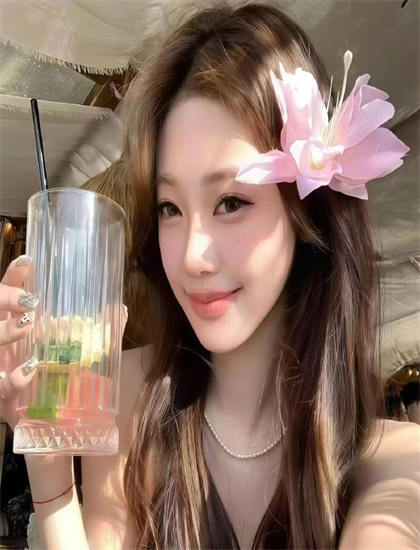 深入探讨：山月不知心底事的技术突破与创新之处——带你了解不为人知的细节